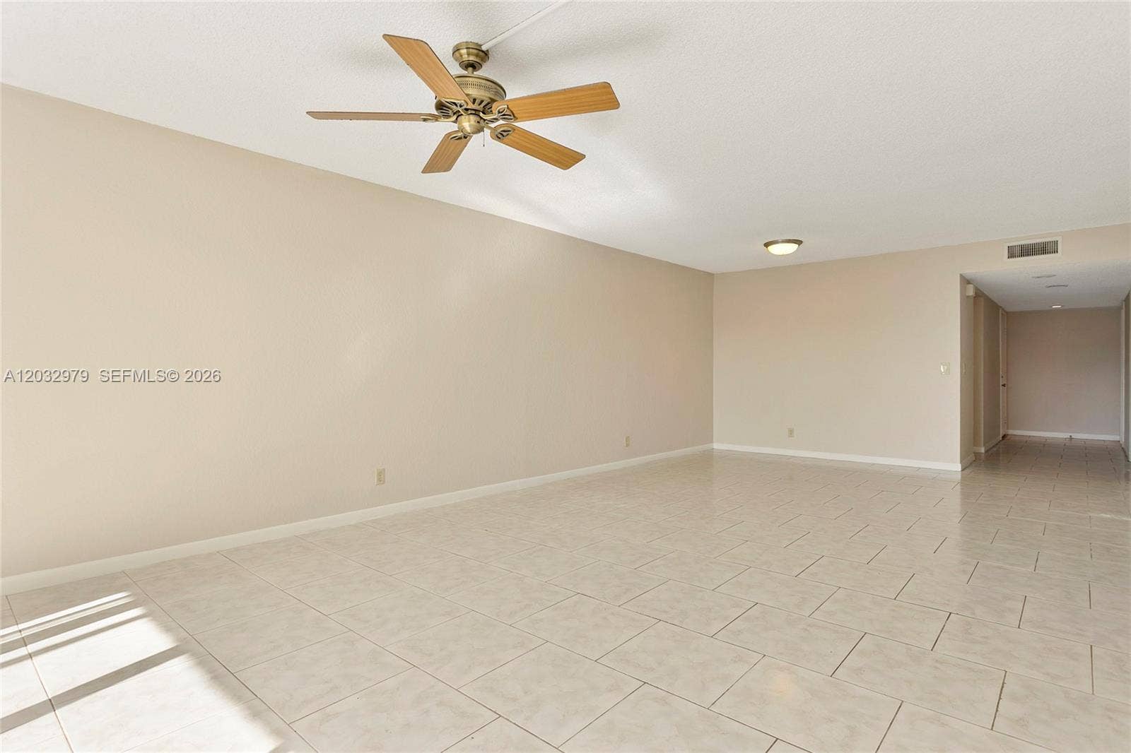 300 Racquet Club Road, #104, Weston, FL 33326 Photo 5