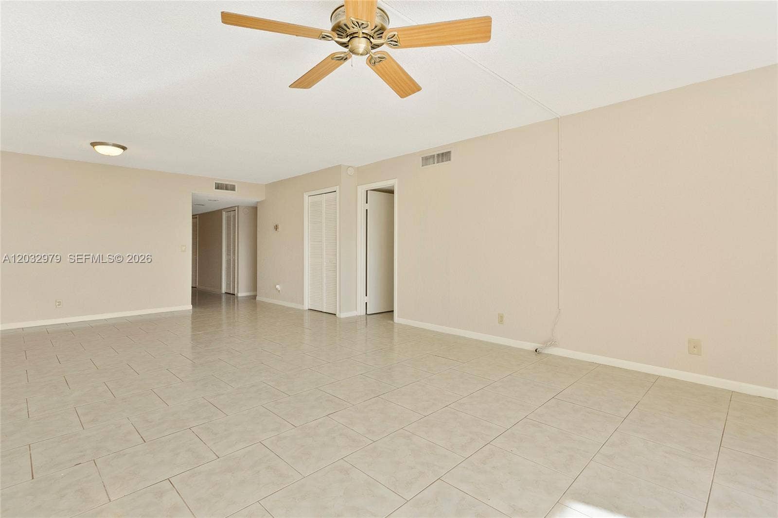 300 Racquet Club Road, #104, Weston, FL 33326 Photo 4