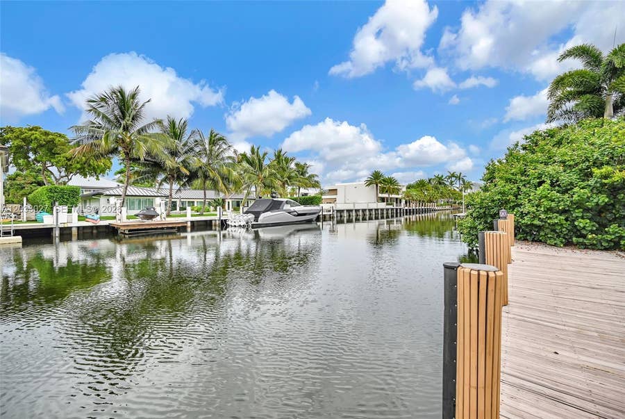 Property photo for 2311 Delmar Place, Fort Lauderdale, FL