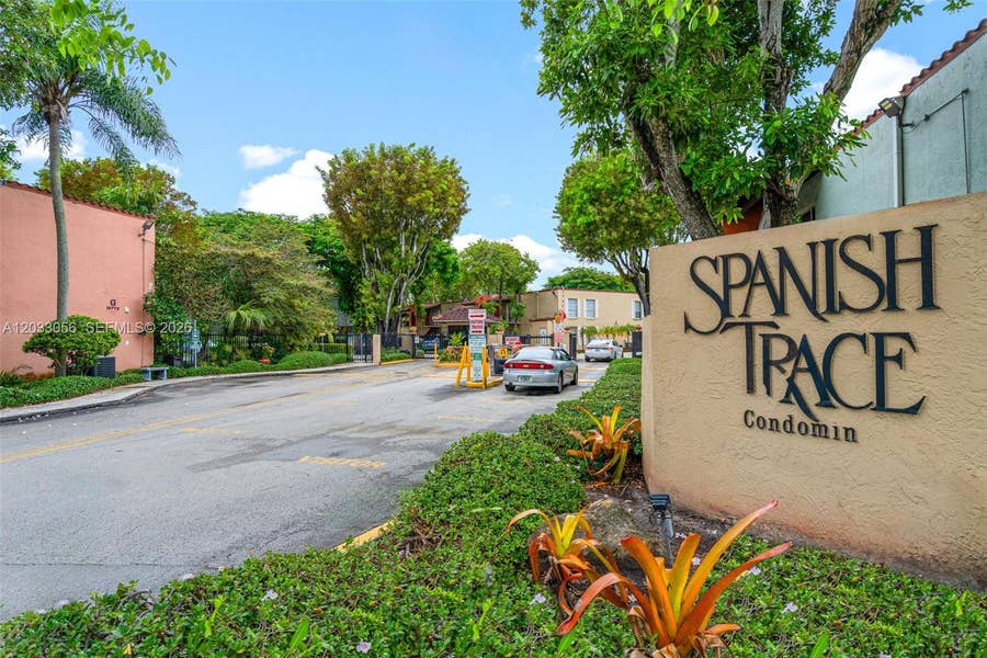 Property photo for 10774 N Kendall Drive, #G1, Miami, FL