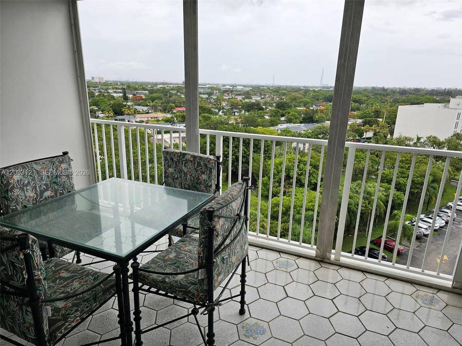 Property photo for 3850 Washington Street, #1011, Hollywood, FL