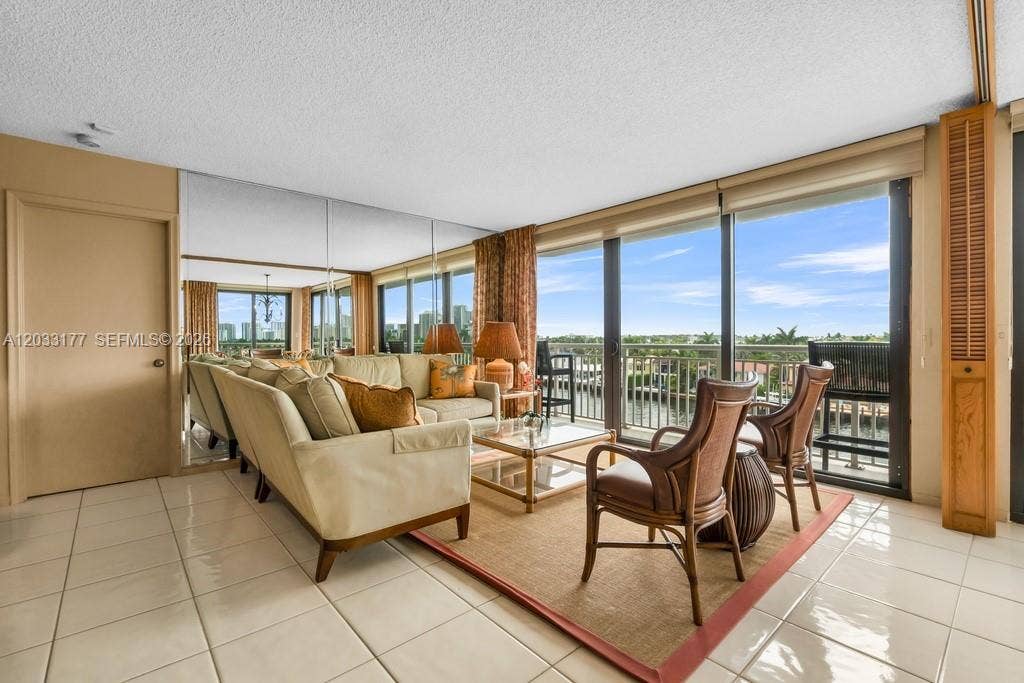3100 NE 48th Street, #514, Fort Lauderdale, Fort Lauderdale, FL 33308 Photo 4