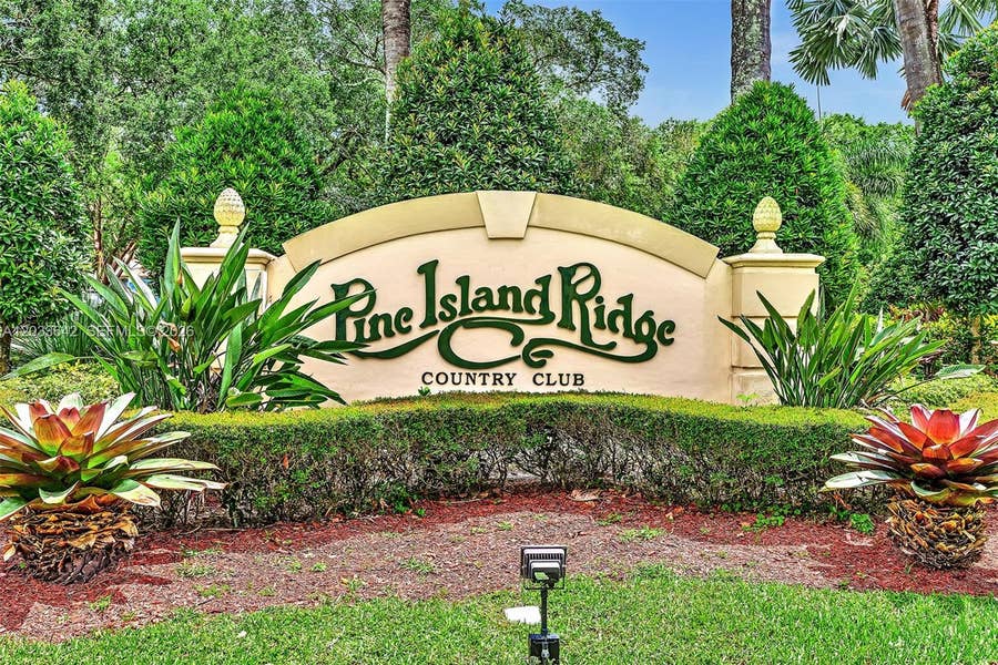 Property photo for 9410 Tangerine Place, #105, Davie, FL