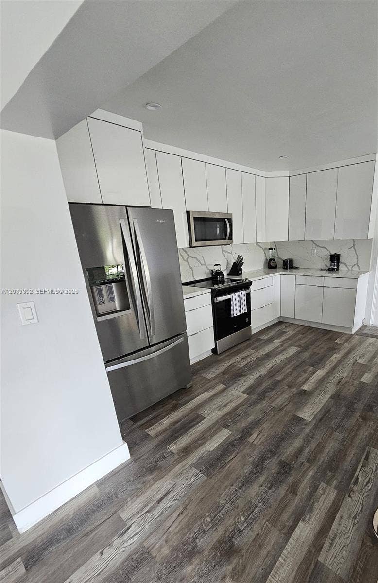 2856 NW 10th Avenue, Wilton Manors, FL 33311 Photo 54