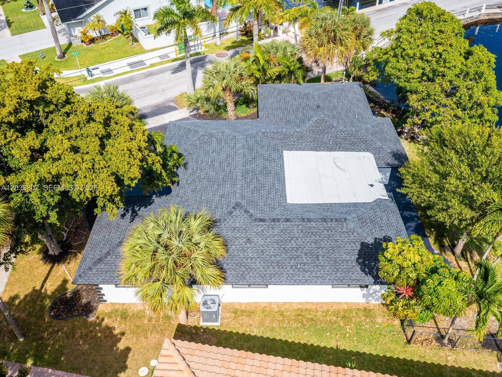 2856 NW 10th Avenue, Wilton Manors, FL 33311 Photo 11