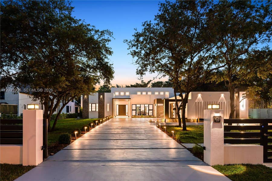 Property photo for 6200 SW 83 Avenue, Miami, FL
