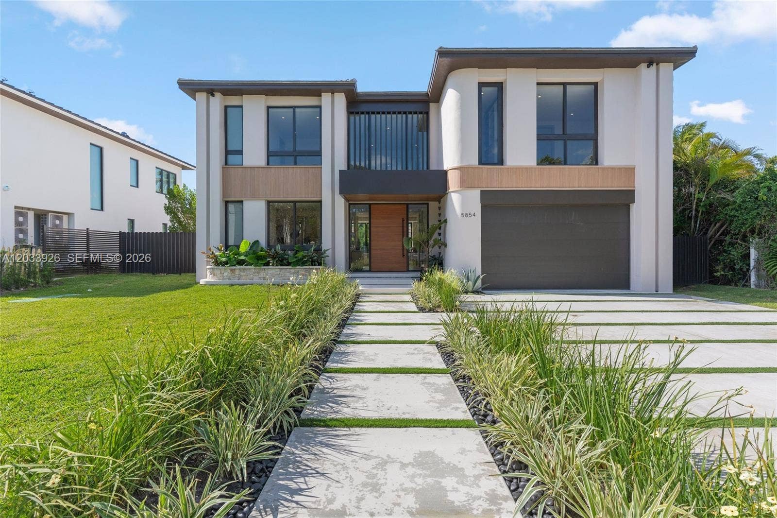 5854 SW 30th Street, Miami, FL 33155 Photo 9