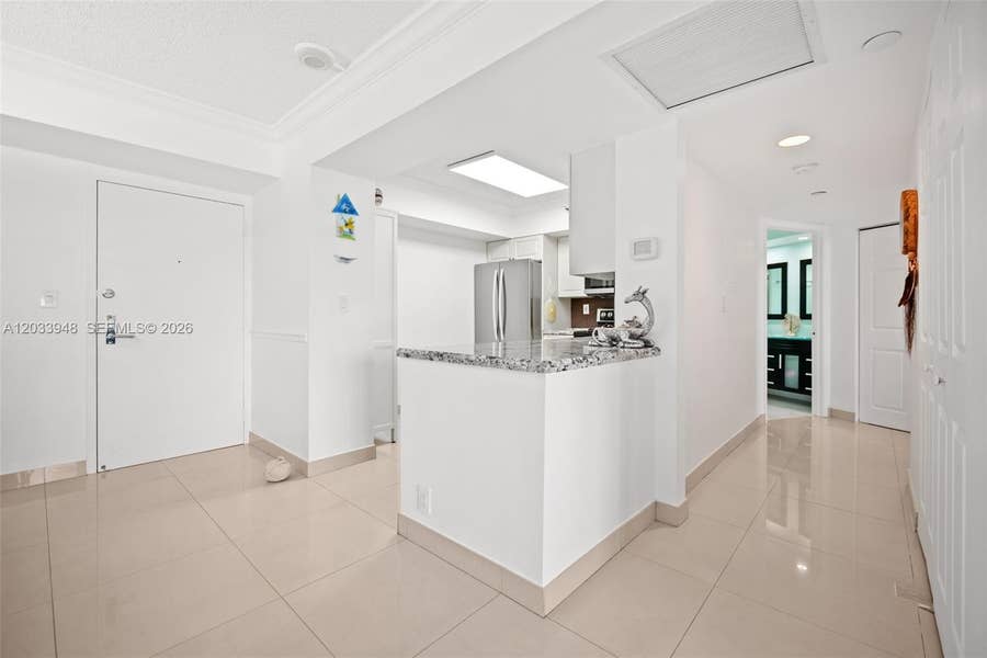 Property photo for 19101 NE 36th Court, #504, Aventura, FL