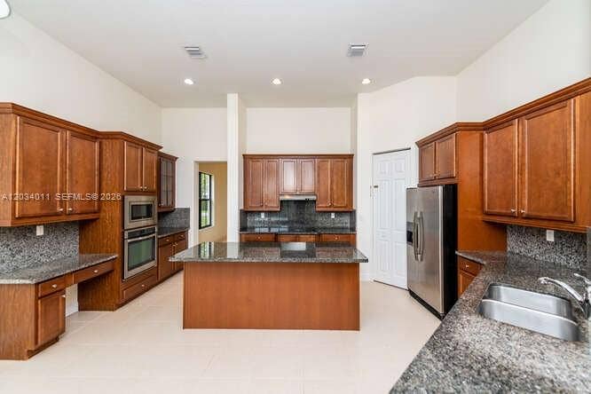 3091 NW 82nd Way, Cooper City, FL 33024 Photo 9