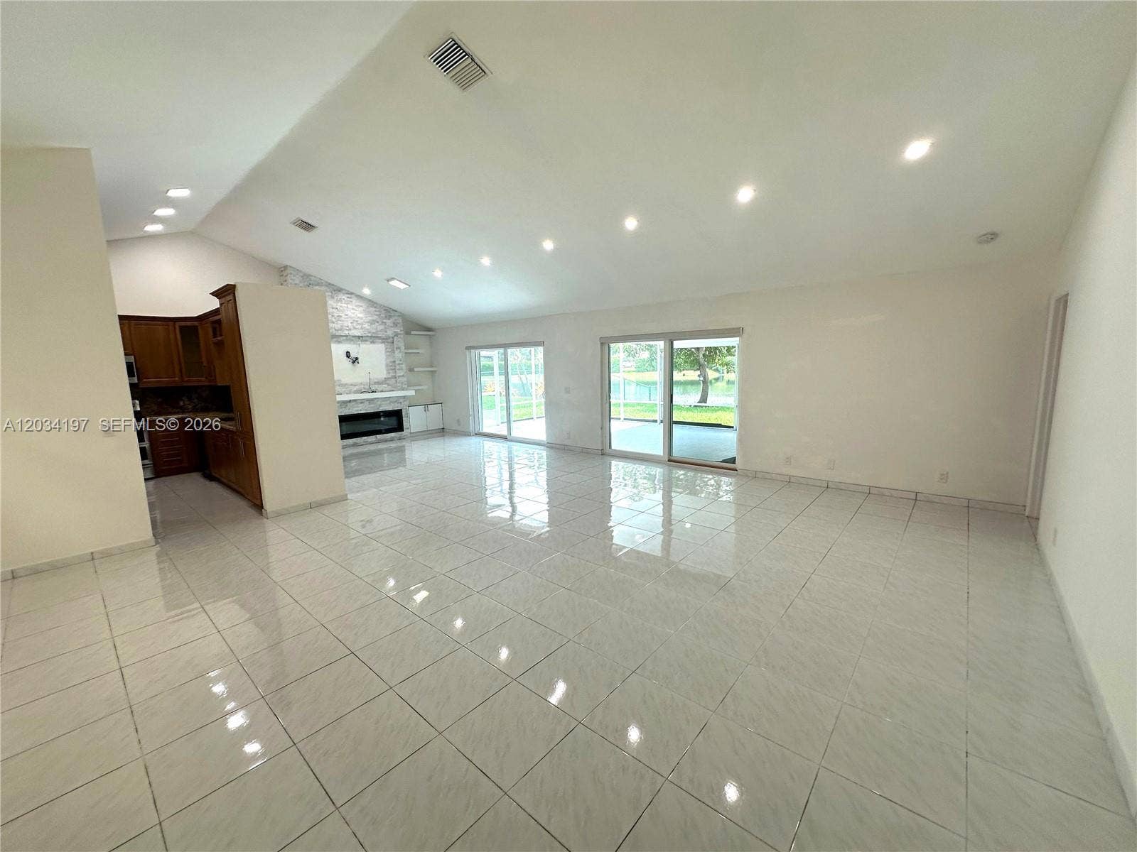 16328 NW 11th Street, Pembroke Pines, FL 33028 Photo 15
