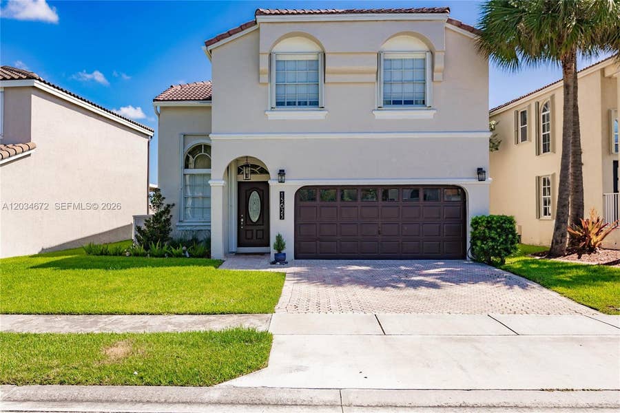 Property photo for 15623 NW 5th Street, Pembroke Pines, FL
