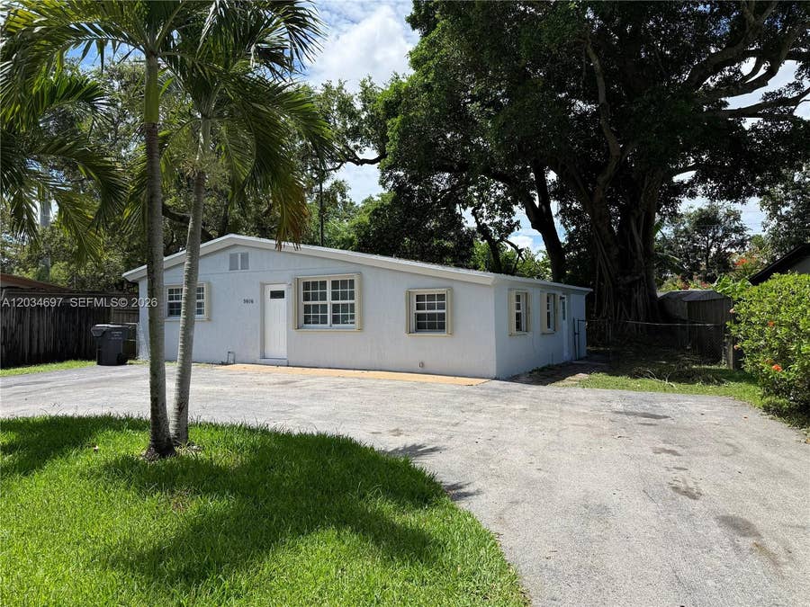 Property photo for 5606 Farragut Street, Hollywood, FL