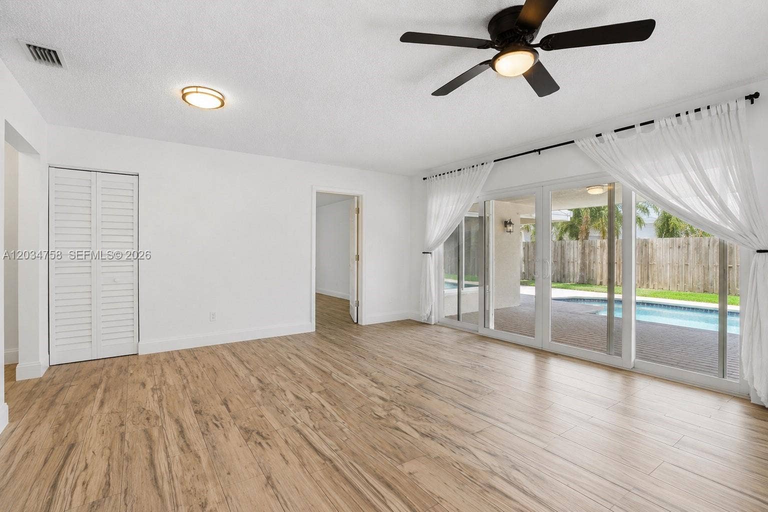 5874 SW 97th Terrace, Cooper City, FL 33328 Photo 2