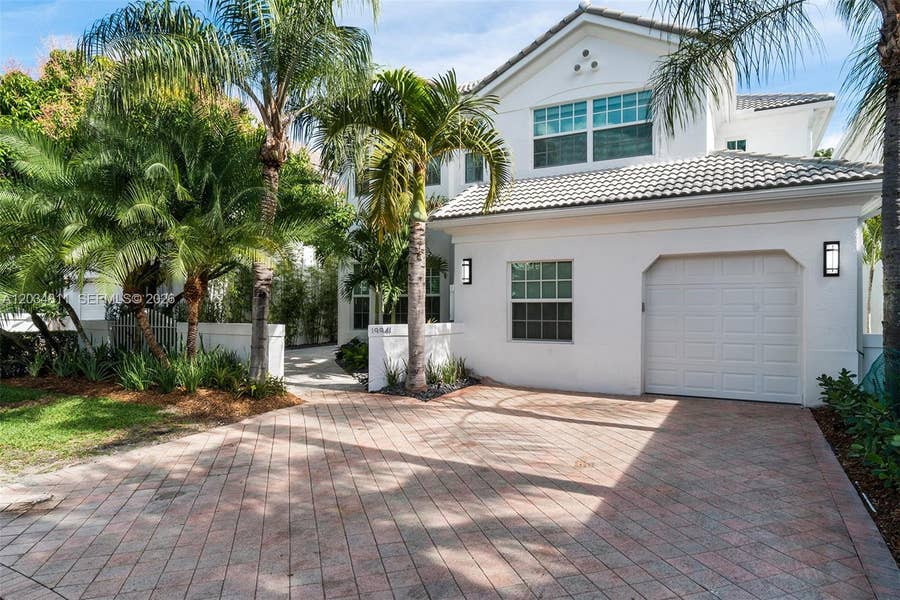 Property photo for 19941 NE 36th Place, Aventura, FL