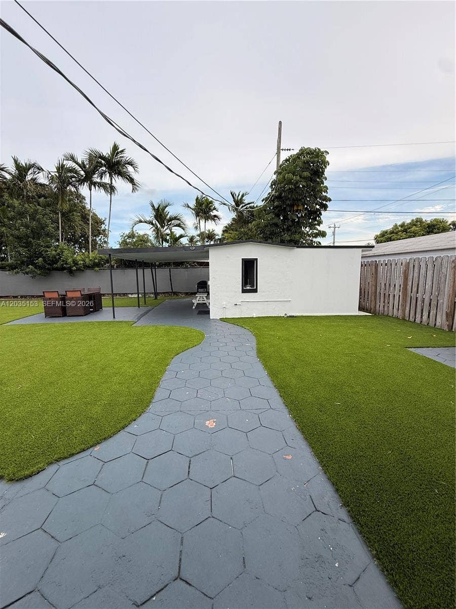 10000 SW 43rd Street, Miami, FL 33165 Photo 14