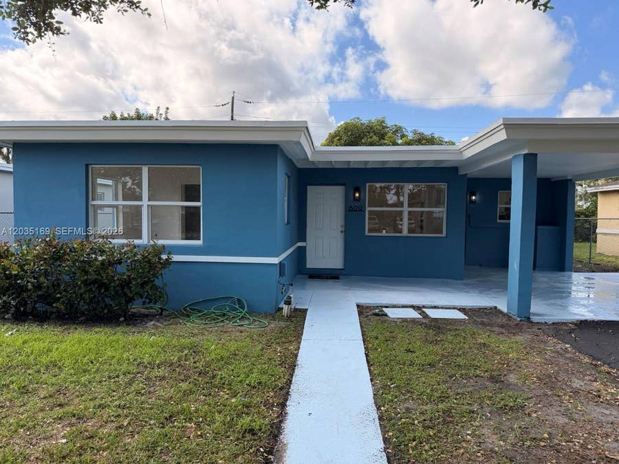 Property photo for 809 NW 12th Avenue, Fort Lauderdale, FL
