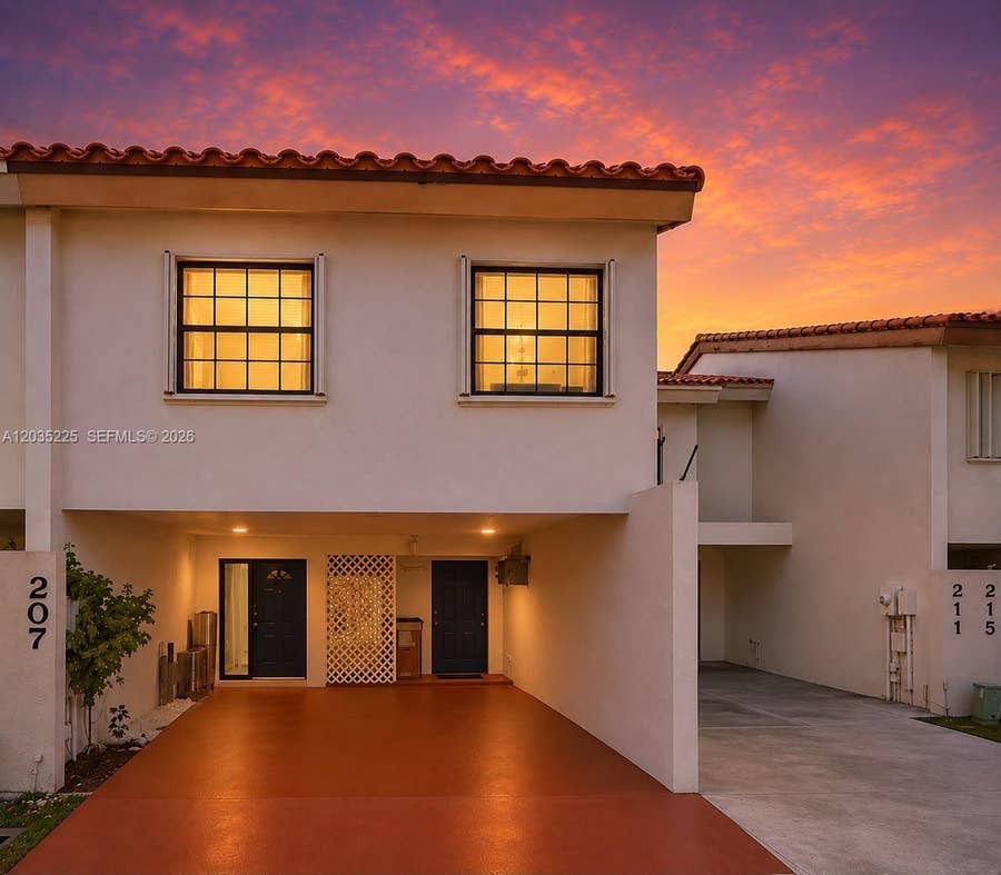 Property photo for 207 NW 45th Avenue, Deerfield Beach, FL