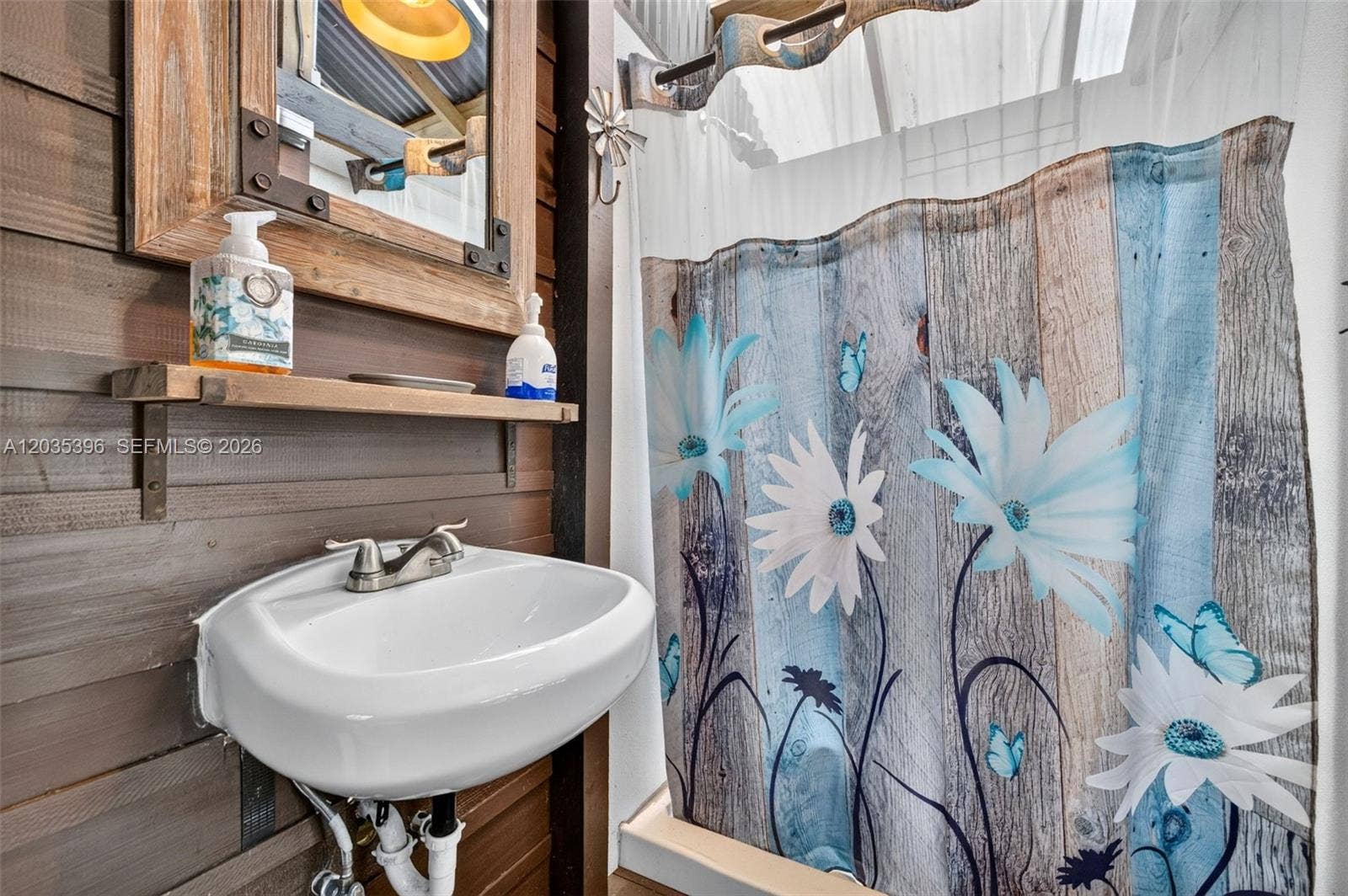 Full bathroom / bonus bathroom accessible by pool area