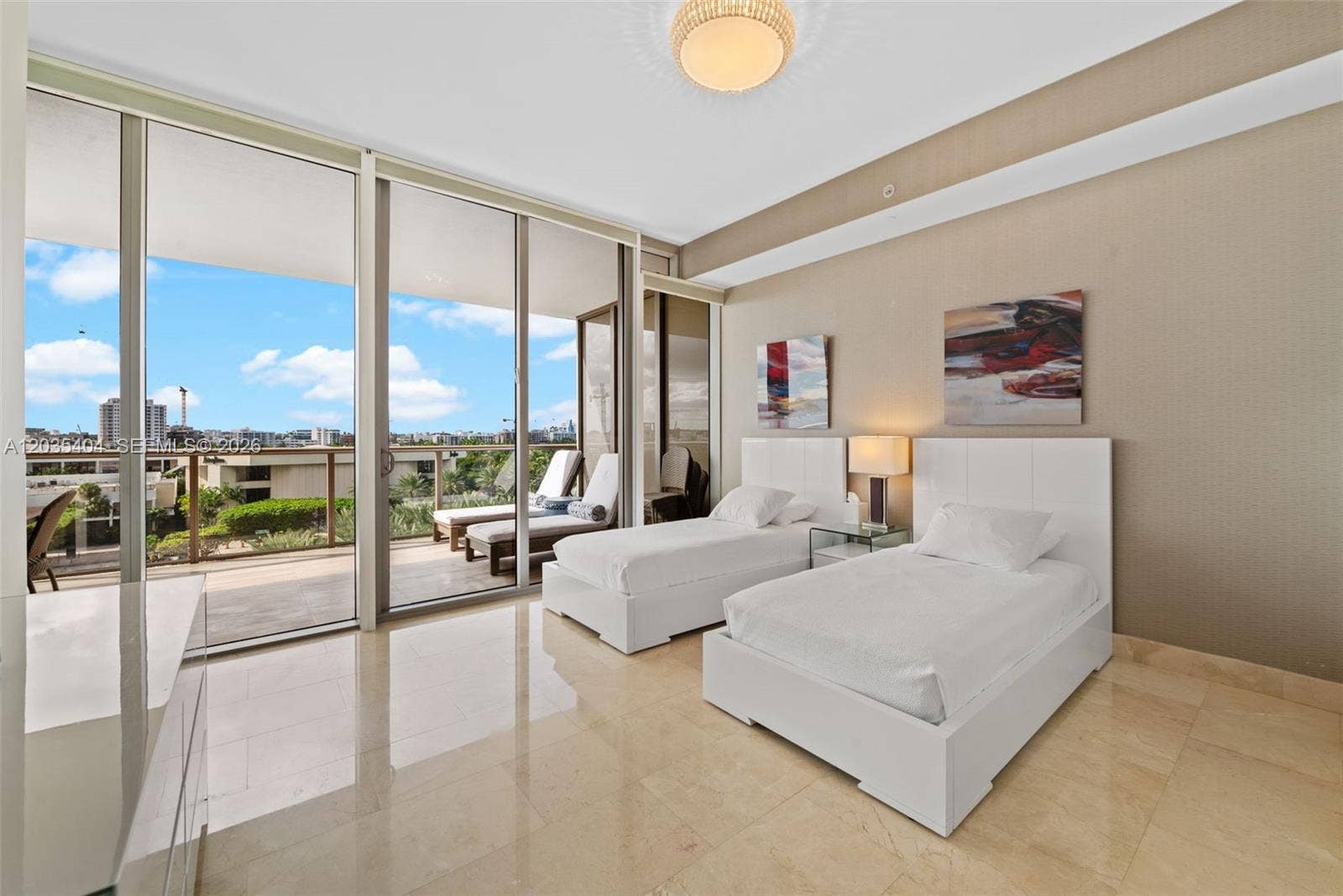 Guest bedroom