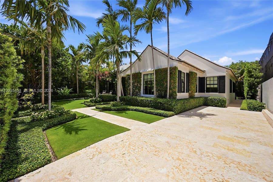Property photo for 135 Chilean Avenue, Palm Beach, FL