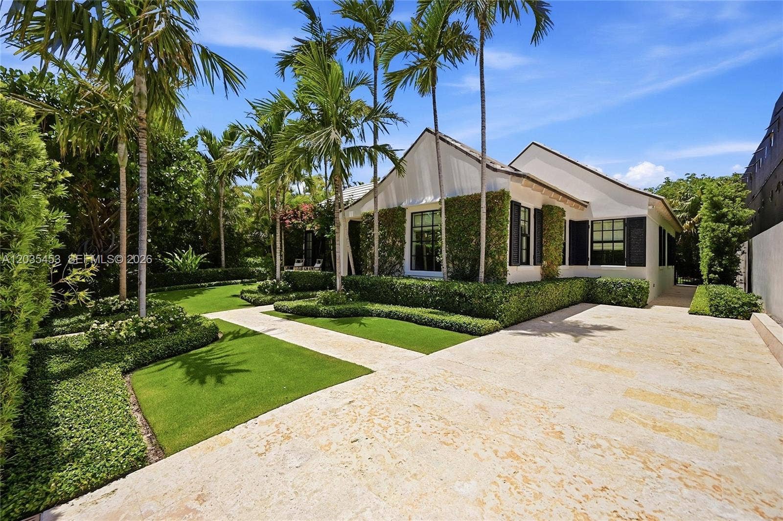 135 Chilean Avenue, Palm Beach, FL 33480 Photo 1