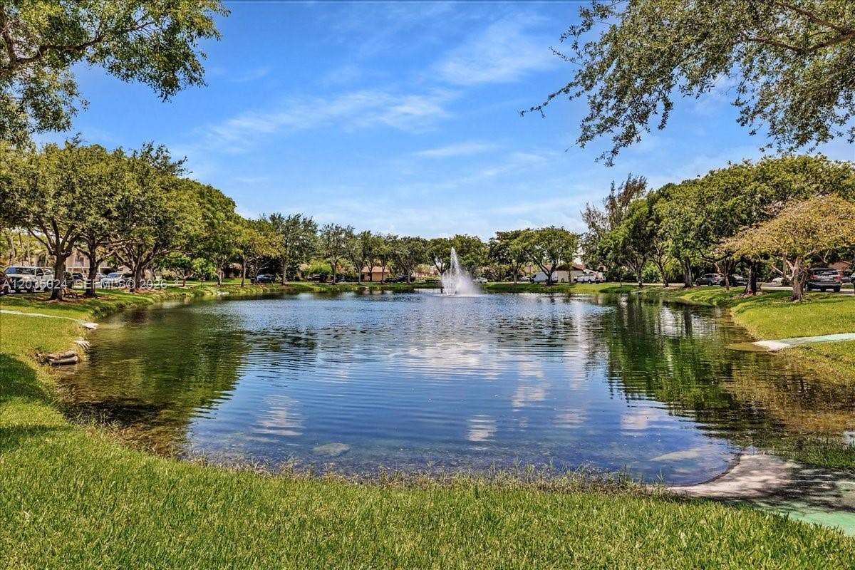 2155 Nova Village Drive, Davie, FL 33317 Photo 25