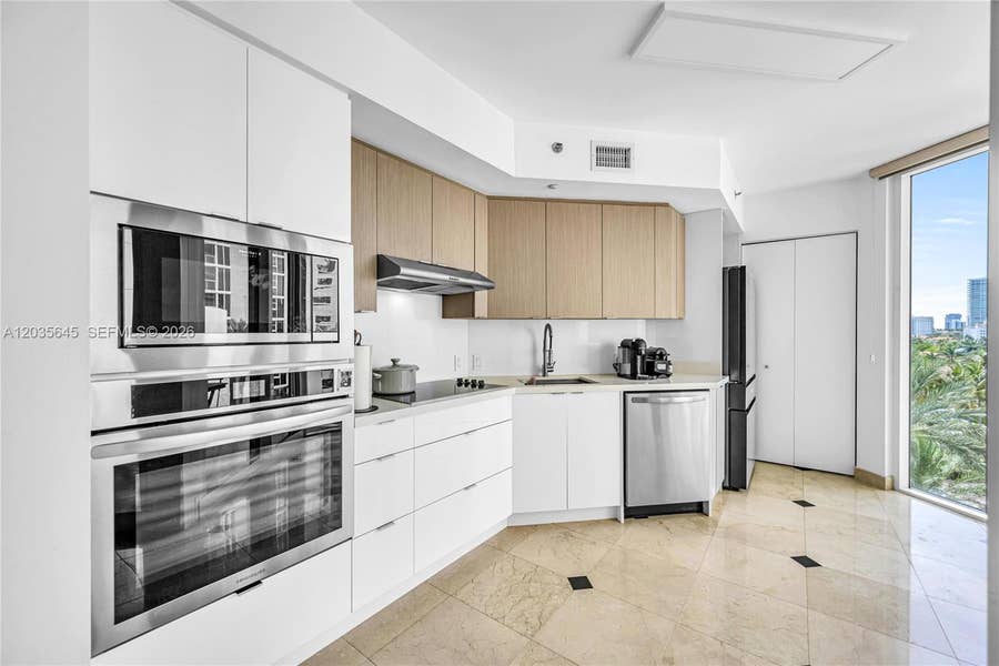 Property photo for 19333 Collins Avenue, #709, Sunny Isles Beach, FL