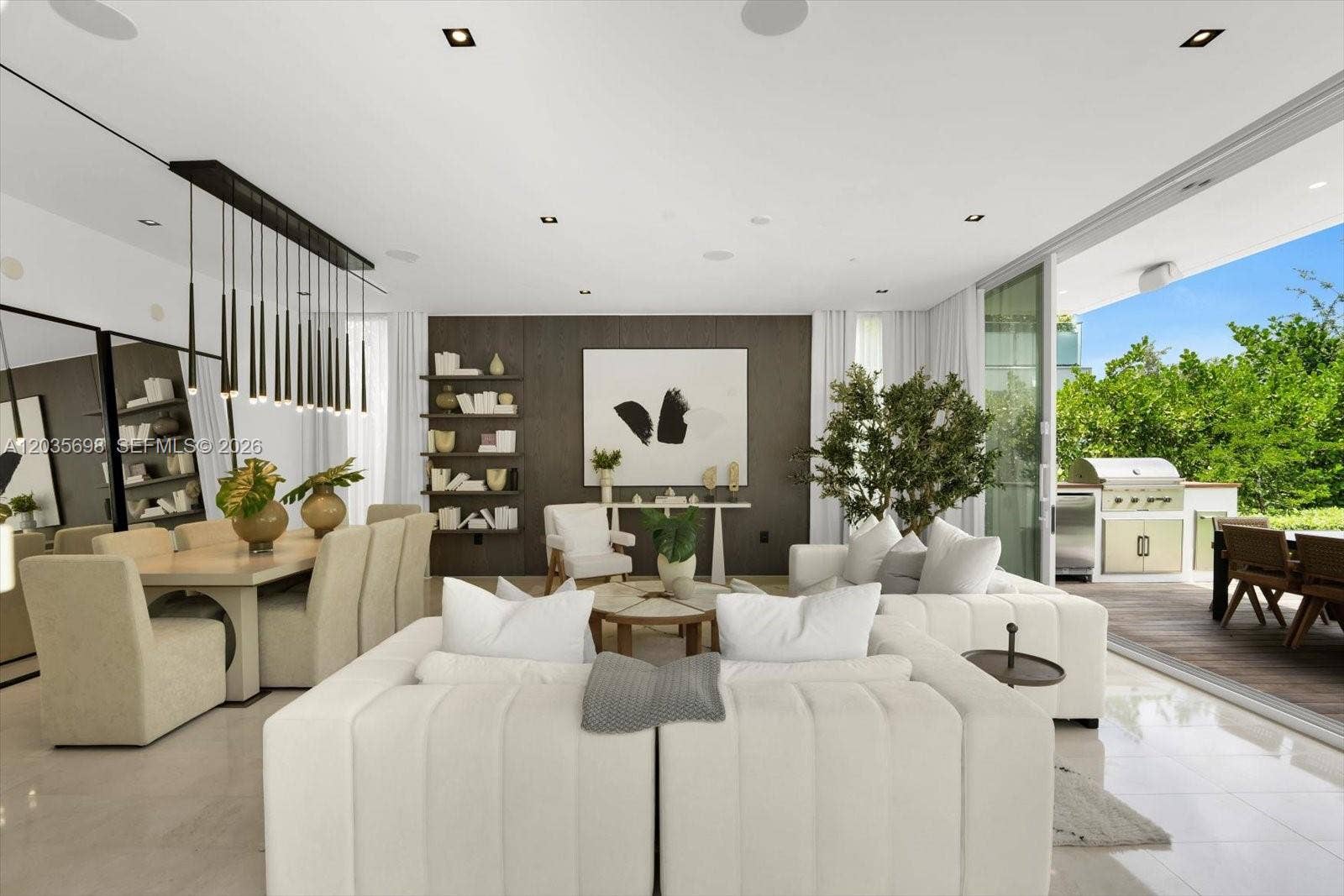 810 W 47 Court, Miami Beach, FL 33140 Photo 3