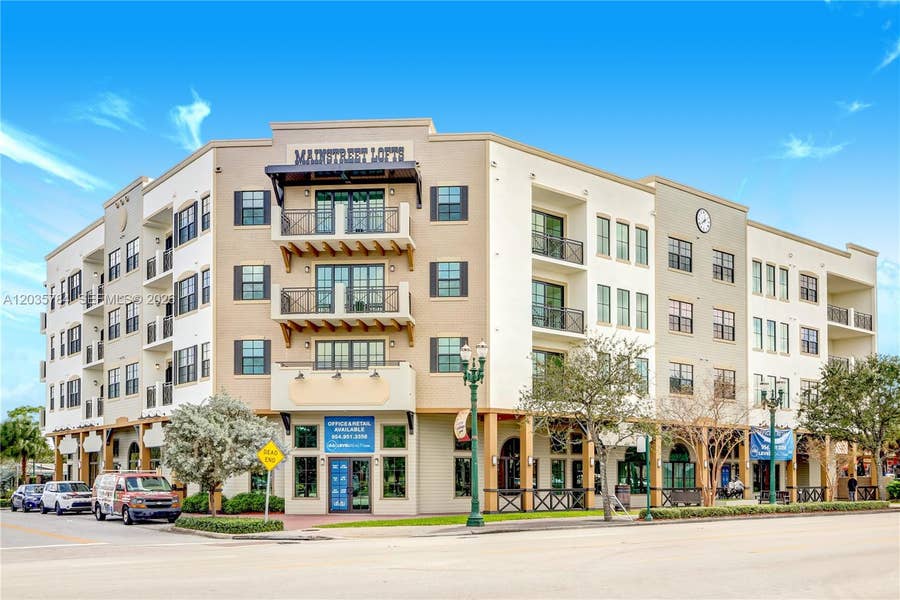 Property photo for 4100 Davie Road, #205, Davie, FL