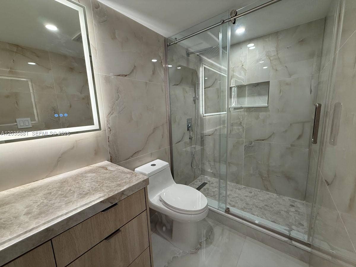 19390 Collins Avenue, #224, Sunny Isles Beach, Sunny Isles Beach, FL 33160 Photo 26