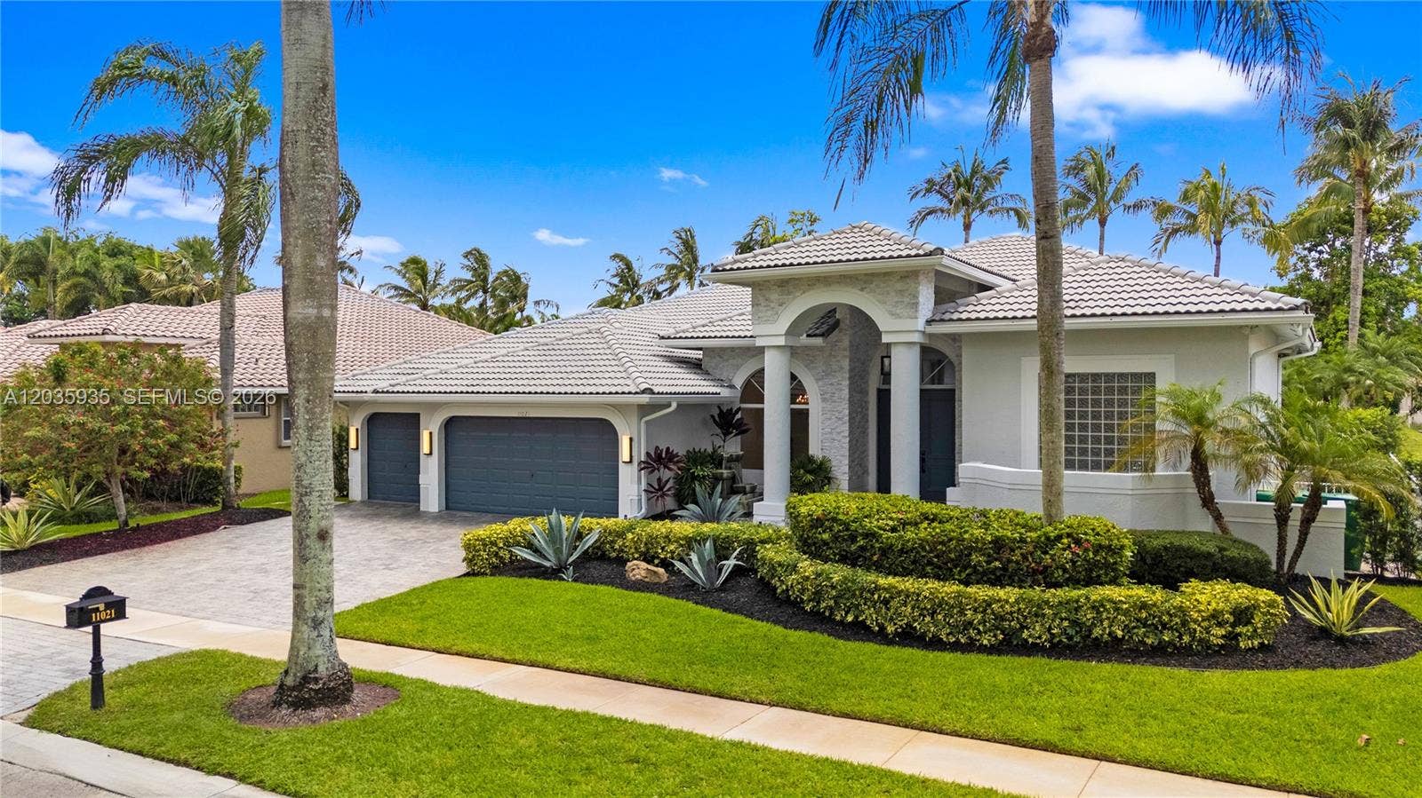 11021 Redhawk Street, Plantation, FL 33324 Photo 2