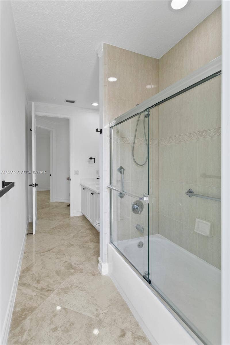 11021 Redhawk Street, Plantation, FL 33324 Photo 32