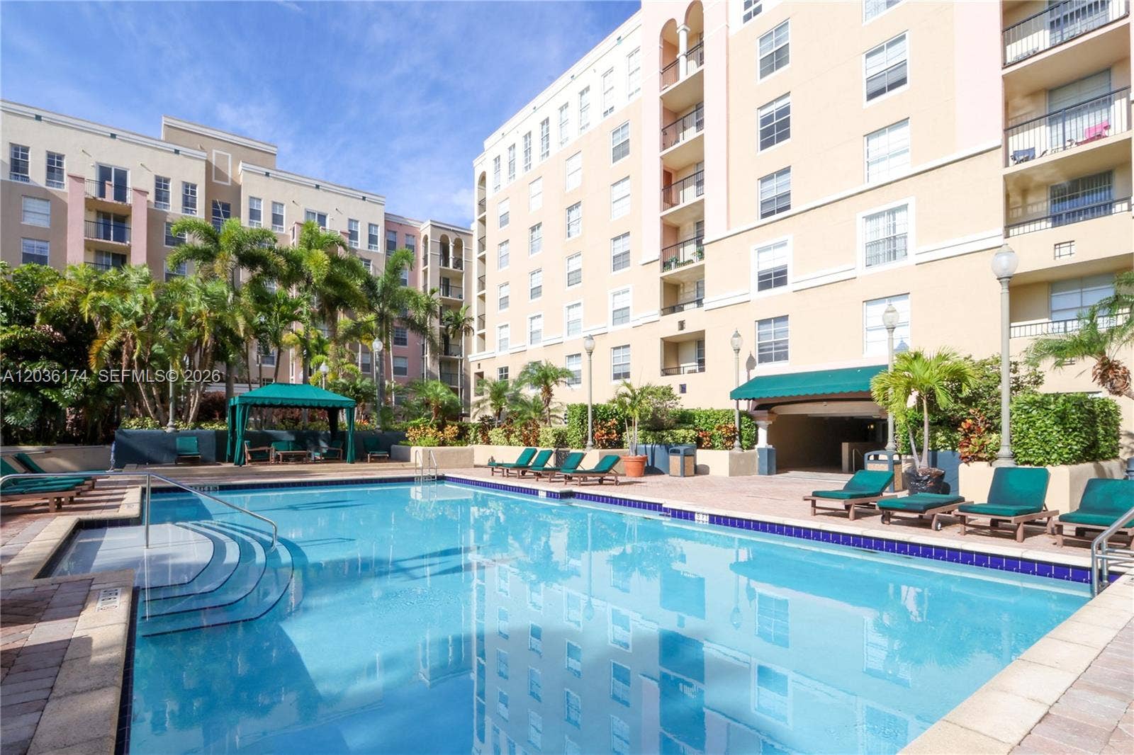 520 SE 5th Avenue, #2403, Fort Lauderdale, Fort Lauderdale, FL 33301 Photo 2