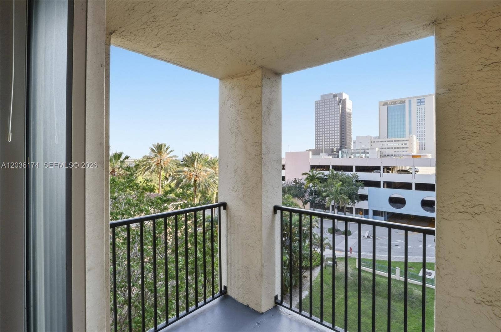 520 SE 5th Avenue, #2403, Fort Lauderdale, Fort Lauderdale, FL 33301 Photo 17