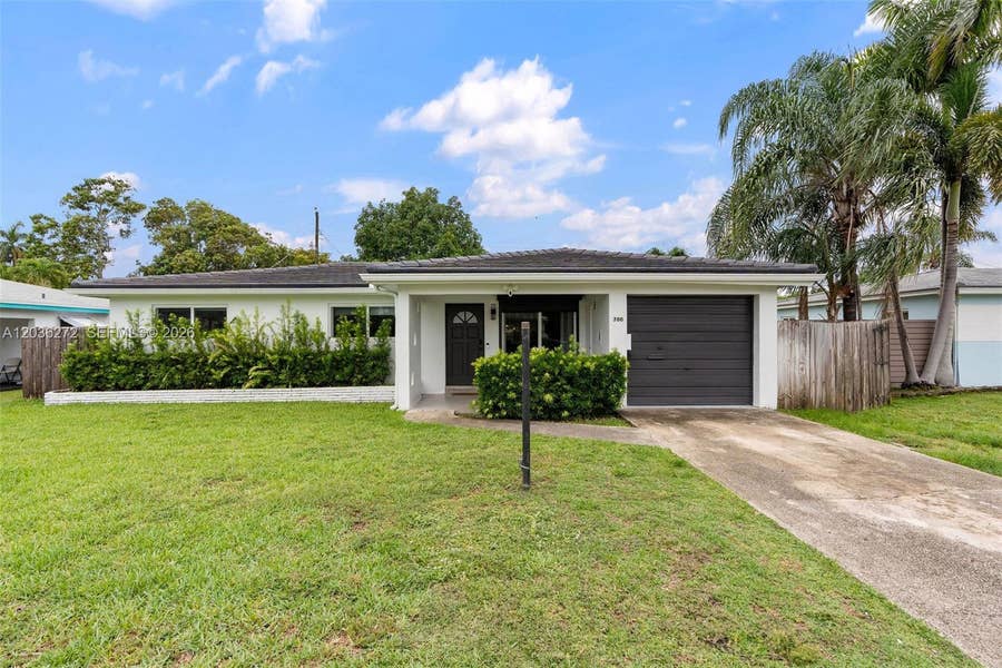 Property photo for 706 N 32nd Court, Hollywood, FL