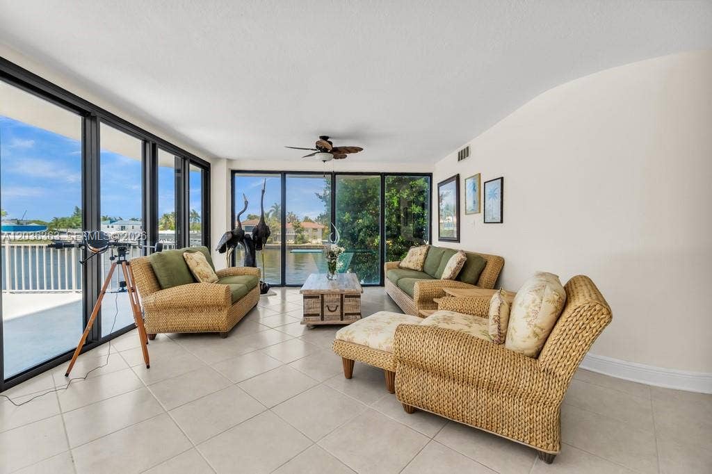 3100 NE 48th Street, #212, Fort Lauderdale, FL 33308 Photo 9