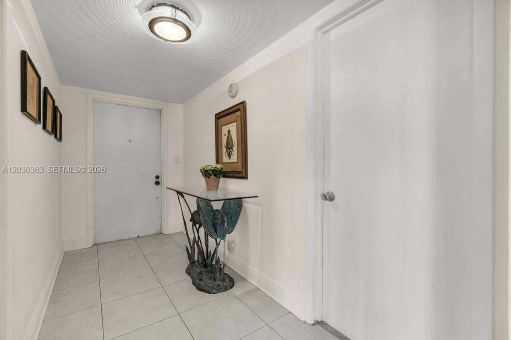 3100 NE 48th Street, #212, Fort Lauderdale, FL 33308 Photo 2