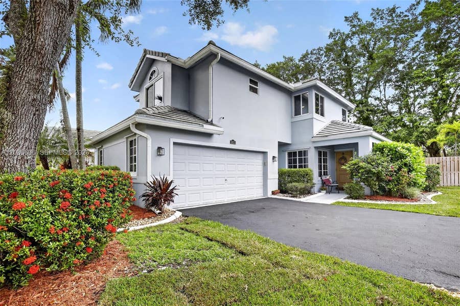 Property photo for 8815 Woodside Court, Davie, FL