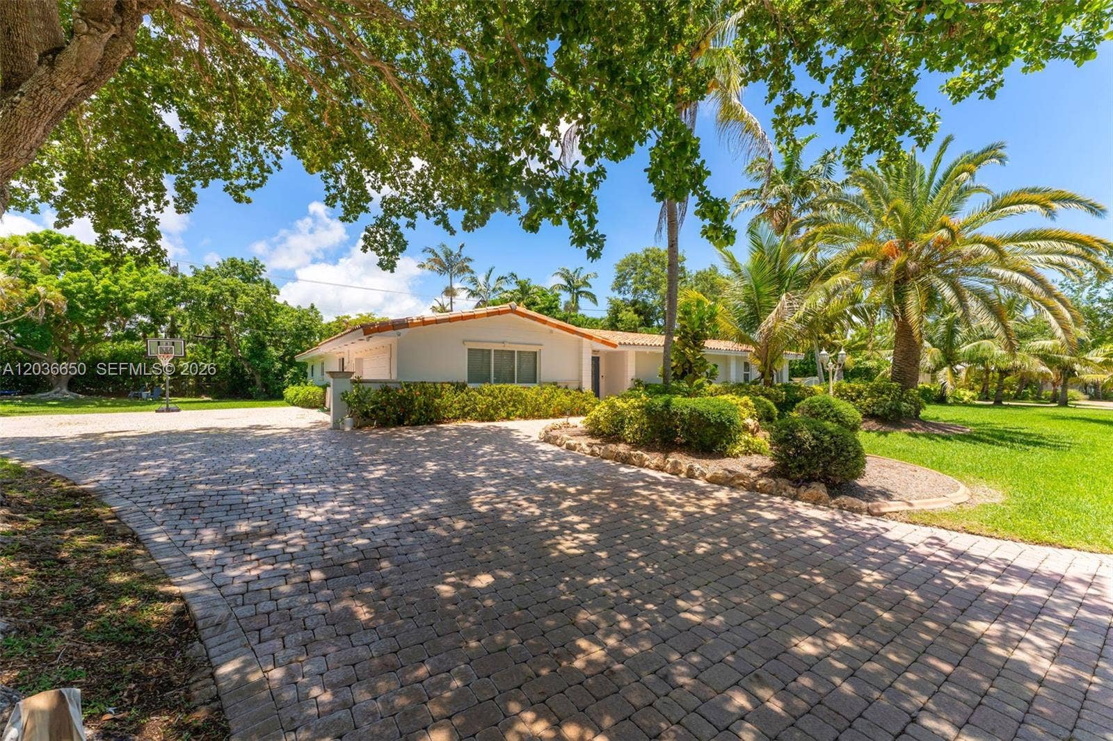 6561 Marlin Drive, Coral Gables, FL 33158 Photo 39