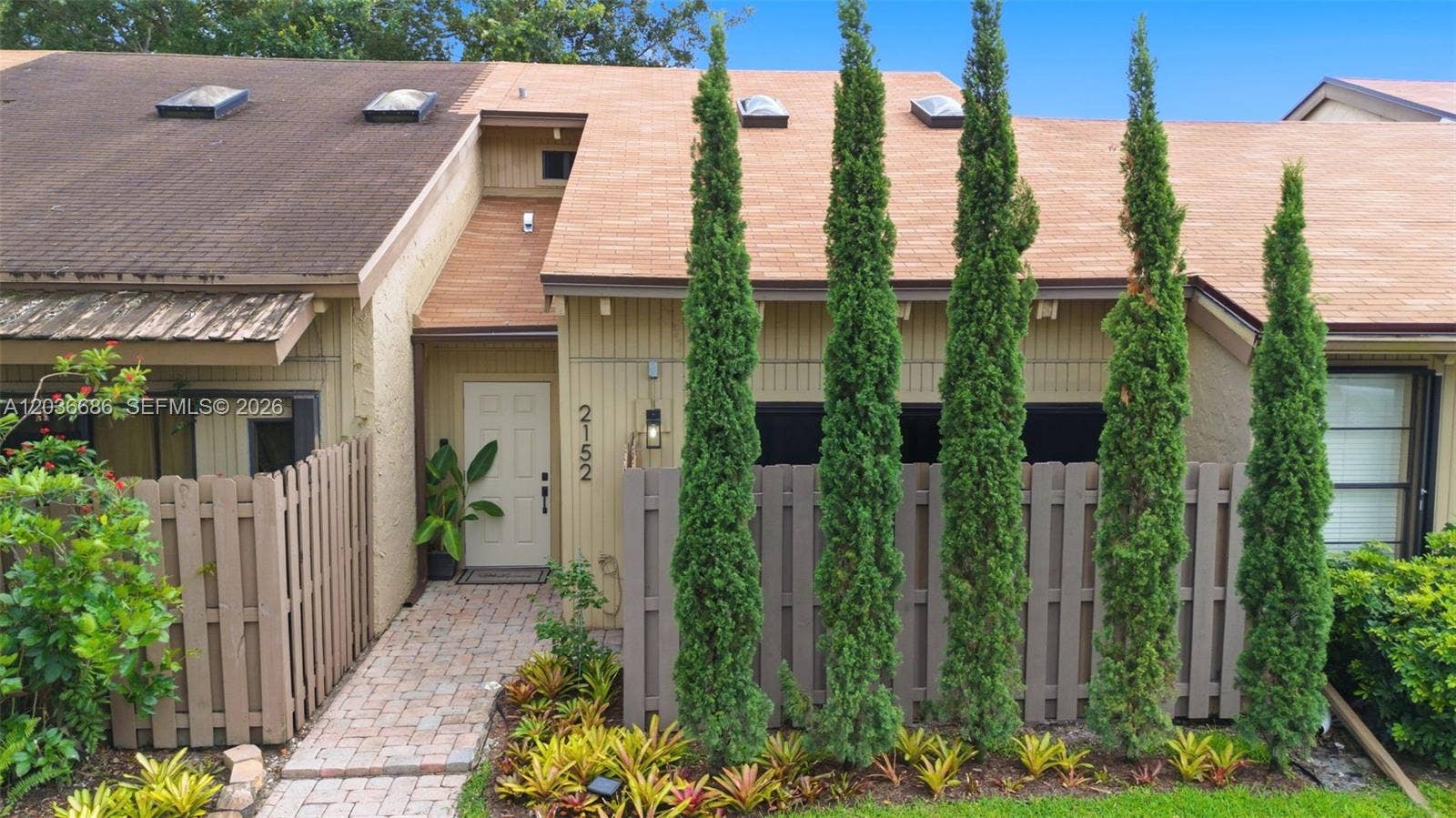 2152 SW 81st Way, Davie, FL 33324 Photo 19