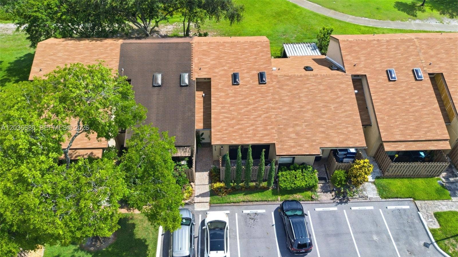 2152 SW 81st Way, Davie, FL 33324 Photo 14