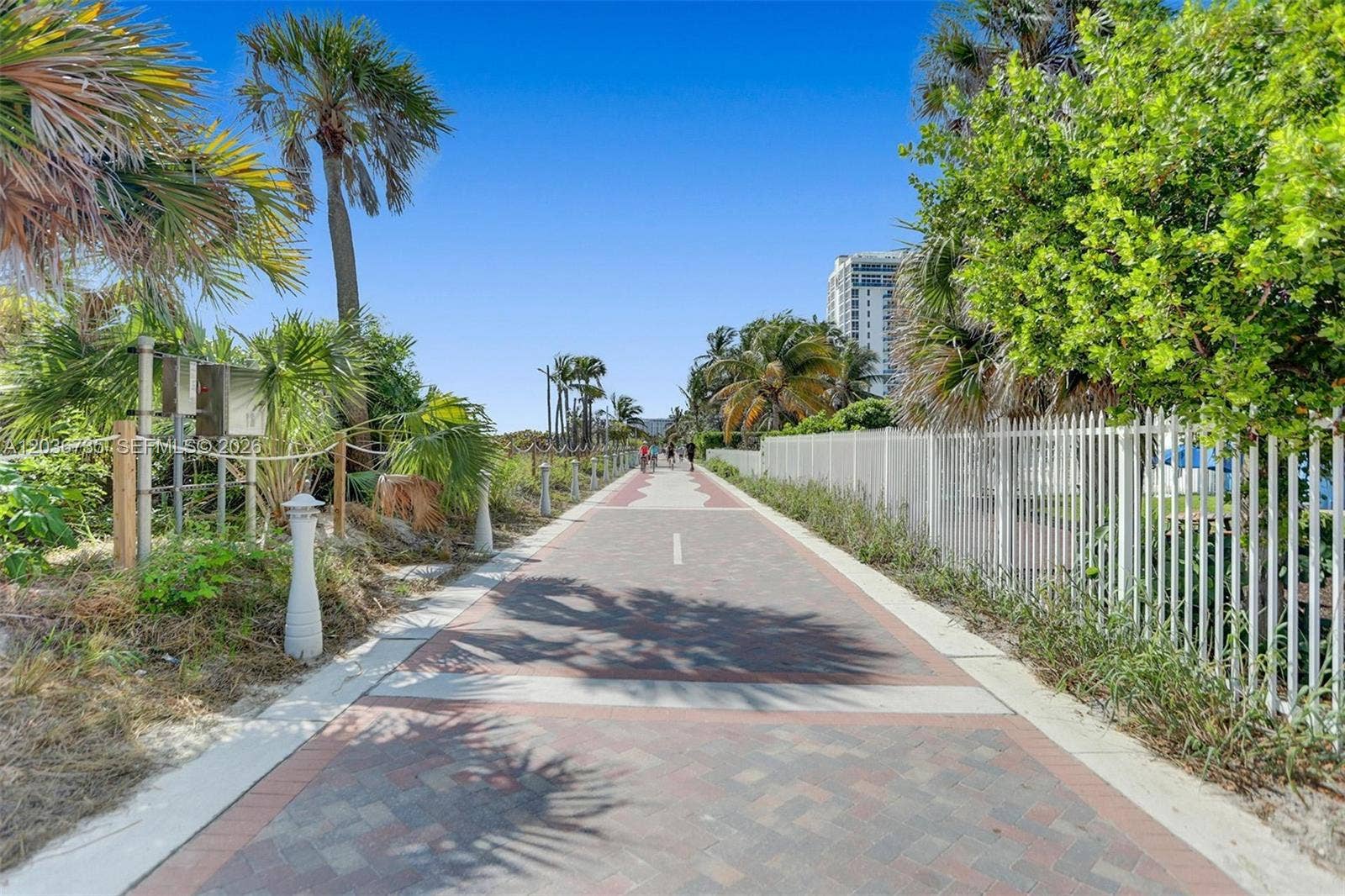 2555 Collins Avenue, #1508, Miami Beach, FL 33140 Photo 53