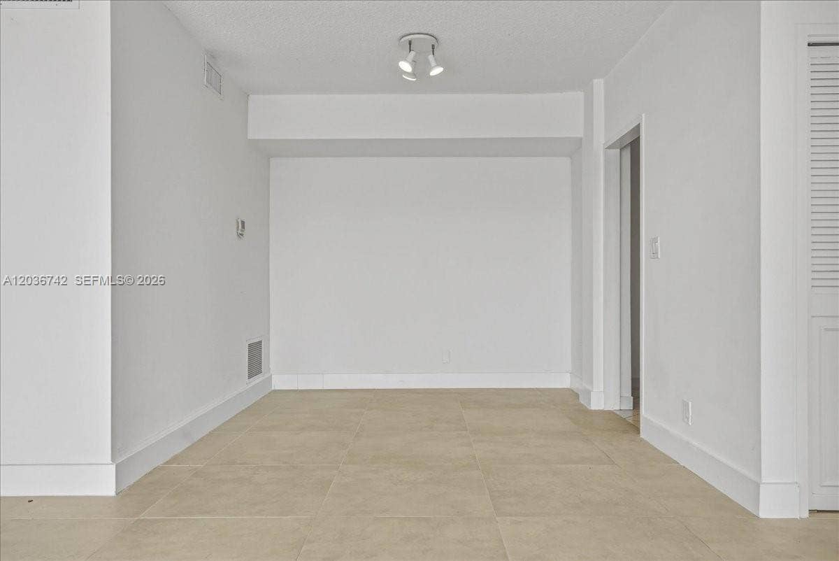9381 E Bay Harbor Drive, #404S, Bay Harbor Islands, FL 33154 Photo 14