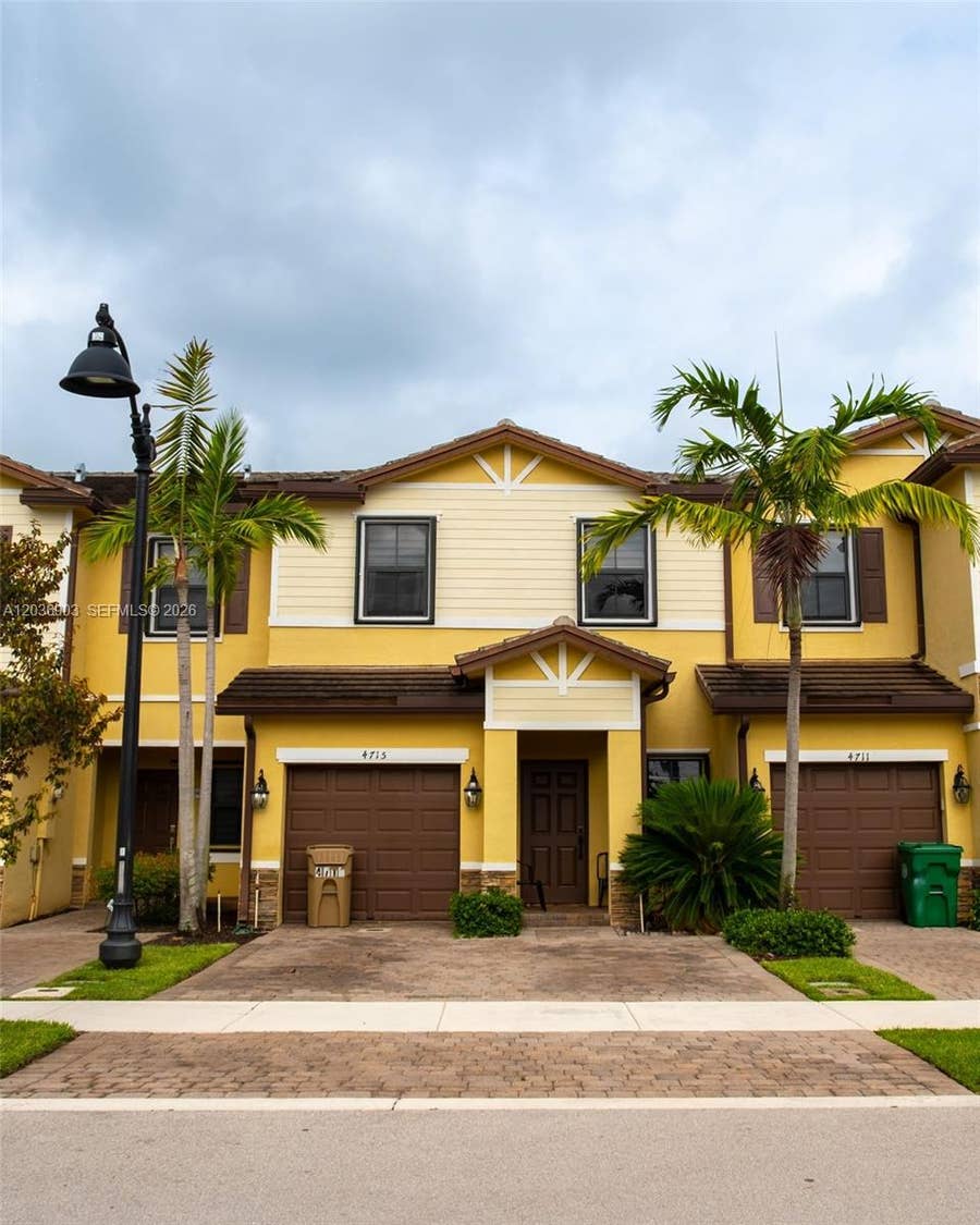 Property photo for 4715 Caspian Way, Davie, FL
