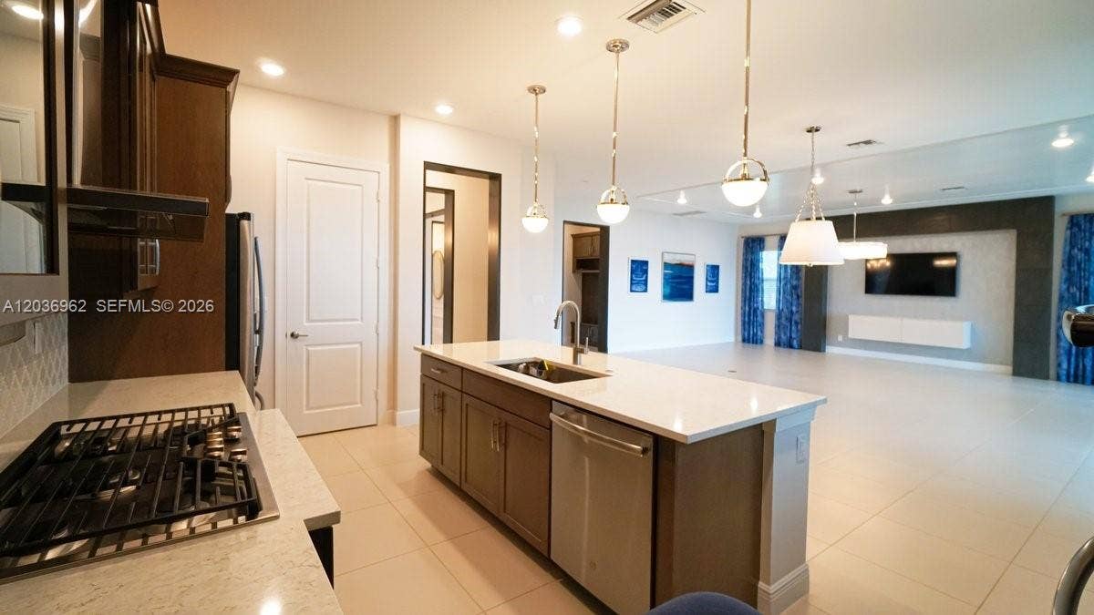 8725 Parkland Bay Drive, Parkland, FL 33076 Photo 36