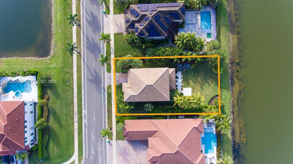 8725 Parkland Bay Drive, Parkland, FL 33076 Photo 8