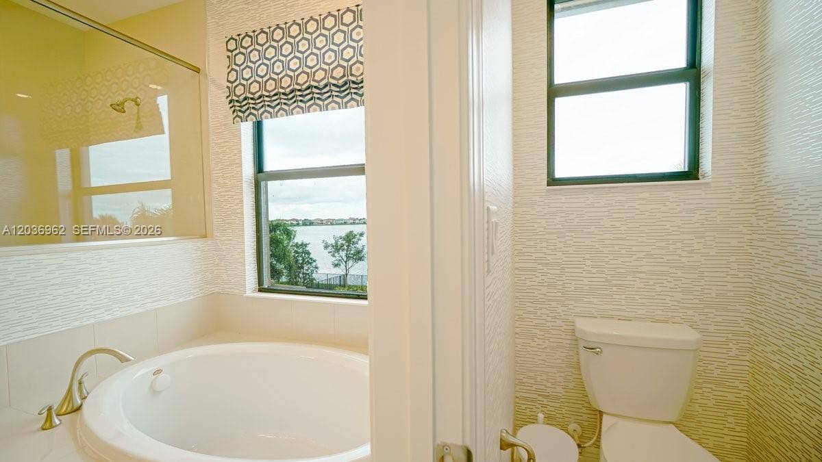 8725 Parkland Bay Drive, Parkland, FL 33076 Photo 46