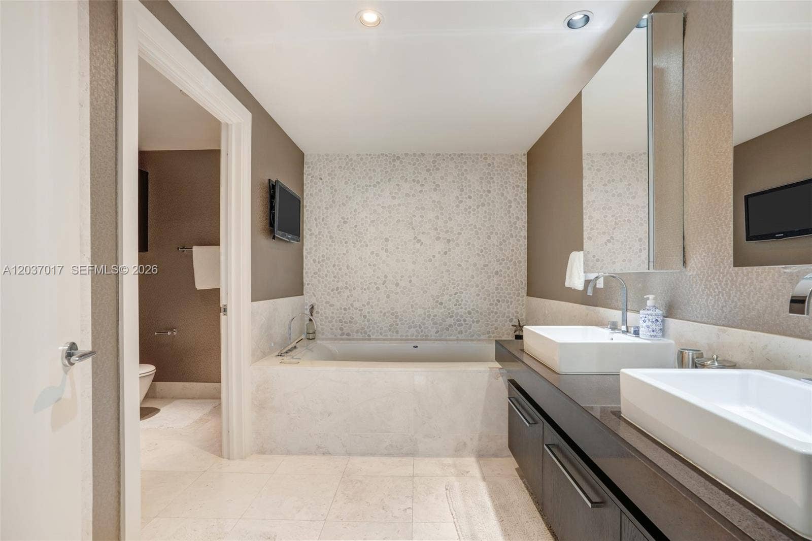 17121 Collins Avenue, #3304, Sunny Isles Beach, Sunny Isles Beach, FL 33160 Master