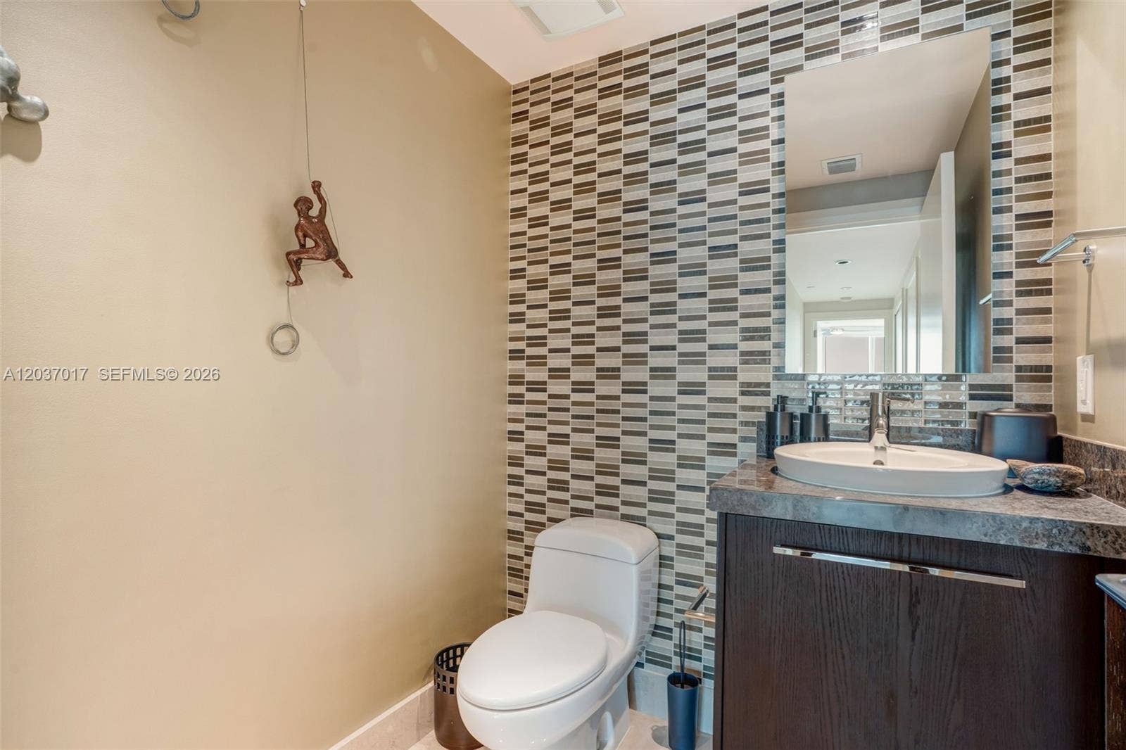 17121 Collins Avenue, #3304, Sunny Isles Beach, Sunny Isles Beach, FL 33160 Half
