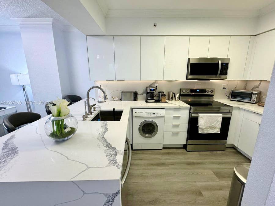 Property photo for 2501 S Ocean Drive, #L14, Hollywood, FL